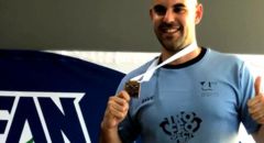 Un perote en el campeonato Espaa de natacin mster